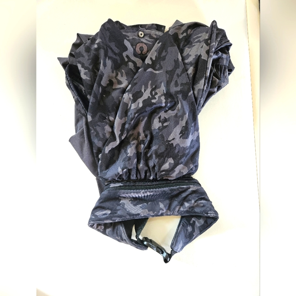 Boppy baby Carrier